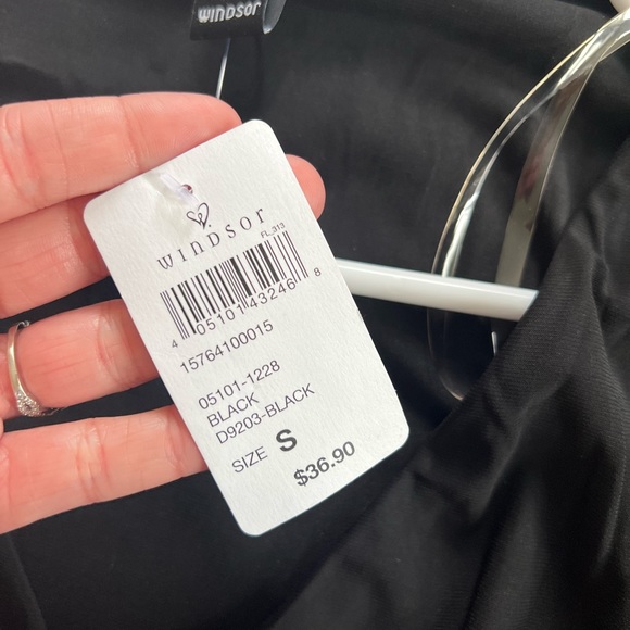 Windsor Black Dress with tags! SMALL - Picture 3 of 3